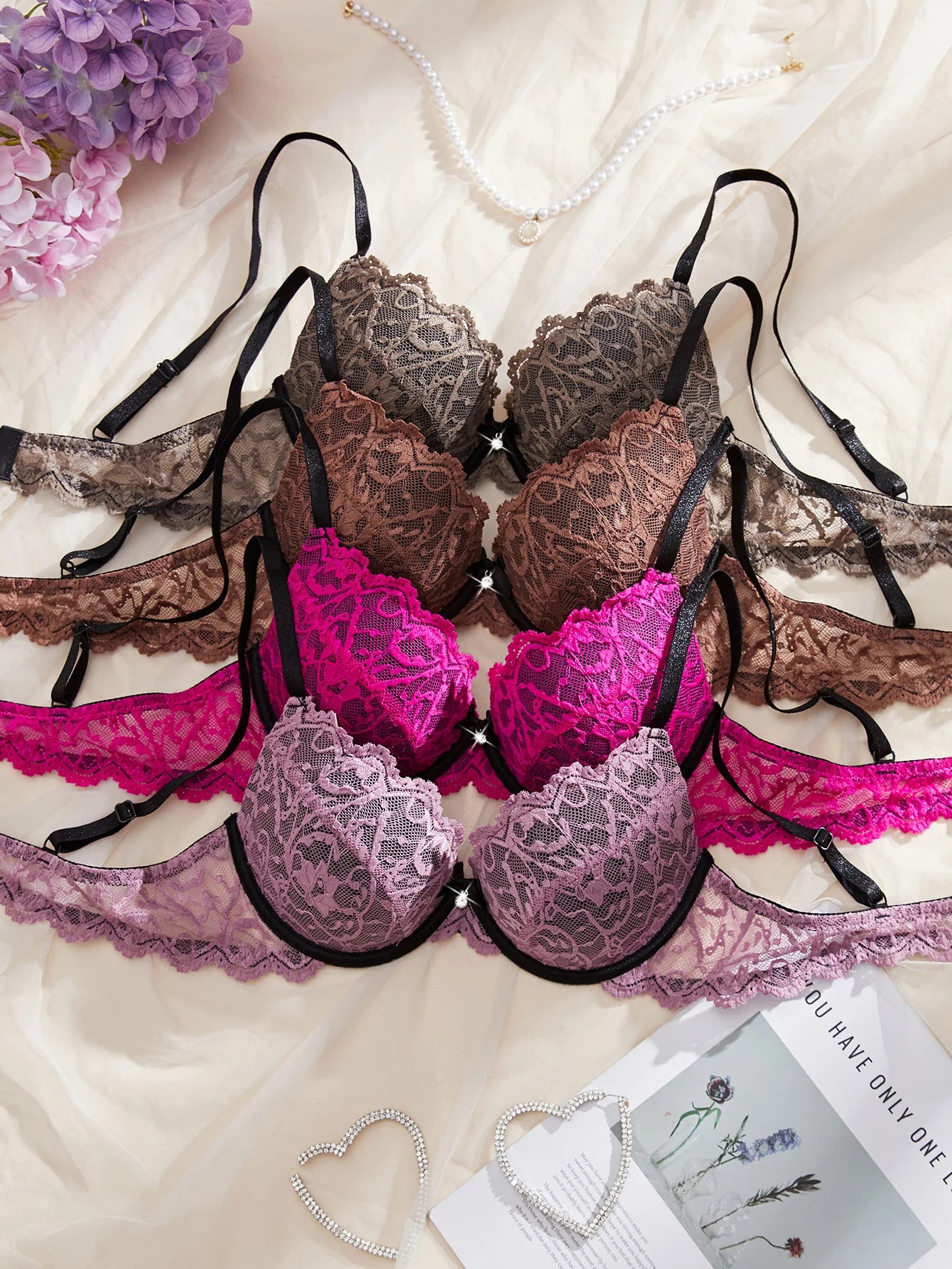 4Pcs Daily Lace Trim Women's Underwear Set Rhinestone Push up Underwire Bra Airy & Stylish Women Lace Lingerie Set