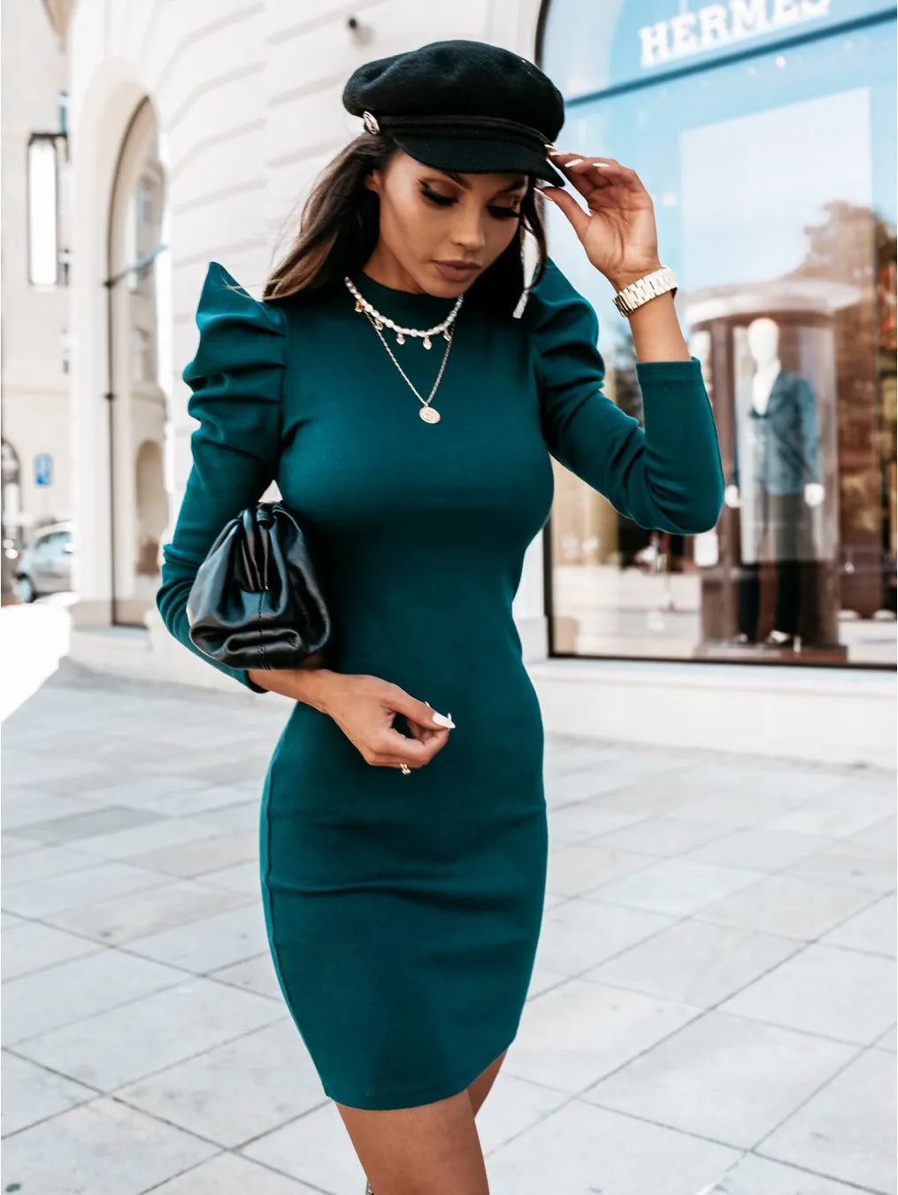 Fashionable streetwear tight-knit puffed-sleeve sweater dress