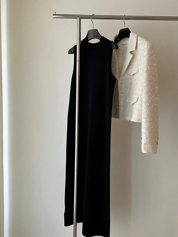 striped knitted sleeveless vest dress for women in summer, loose and slimming, high waist,  straight tube skirt, retro