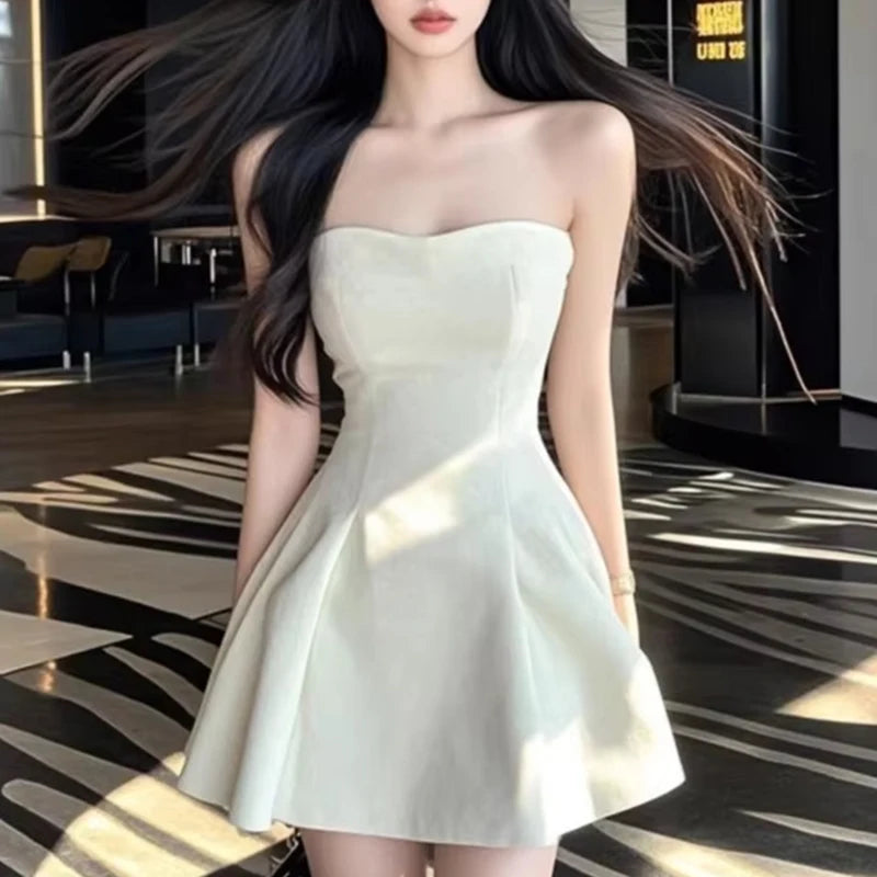 Off-the-shoulder White Pure and Sexy Bustier Dress for Women, 2026 New Korean-style Waist-cinching Slimming Dress