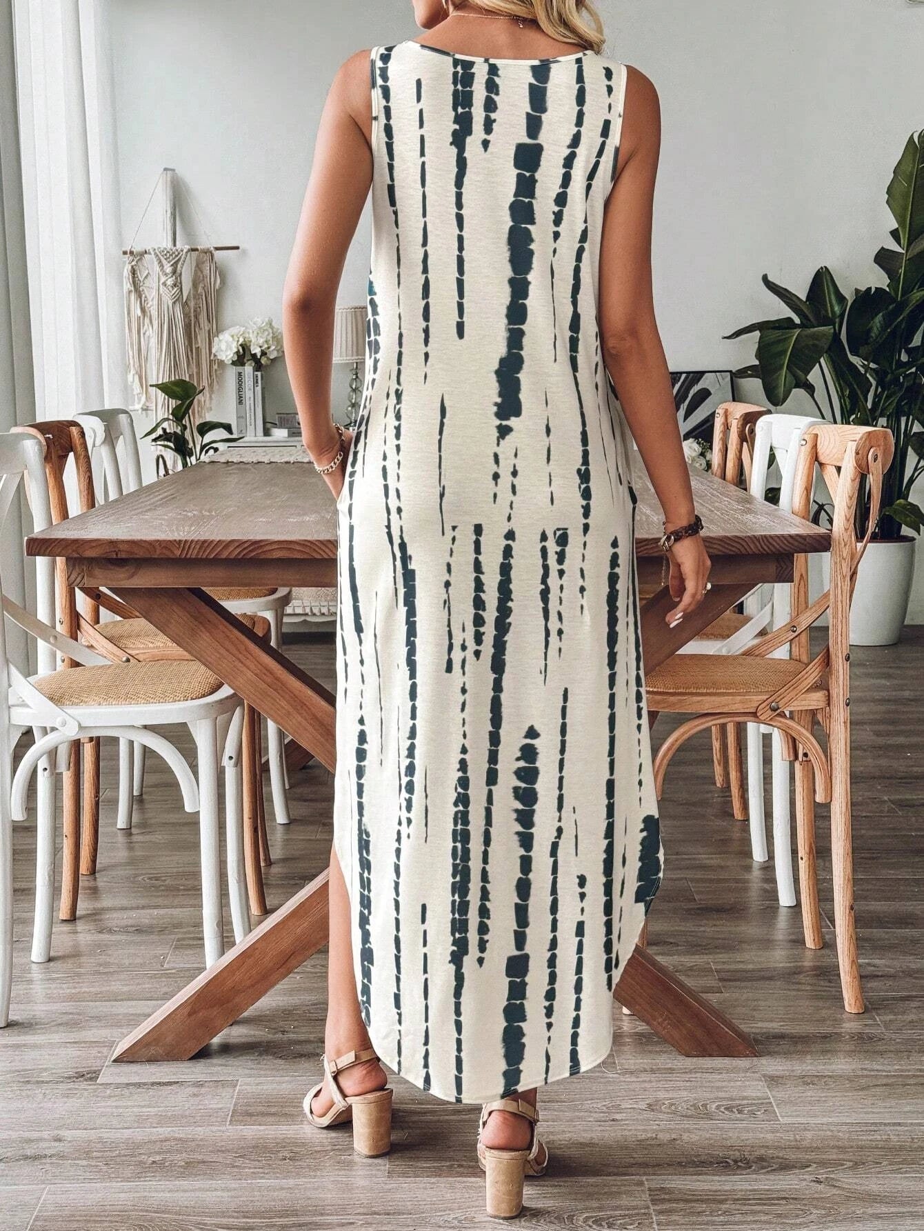 ashionable Casual Dress Sleeveless Summer Loose Slit Print Dress V-neck Color Blocked Print Sleeveless Long Dress For Women